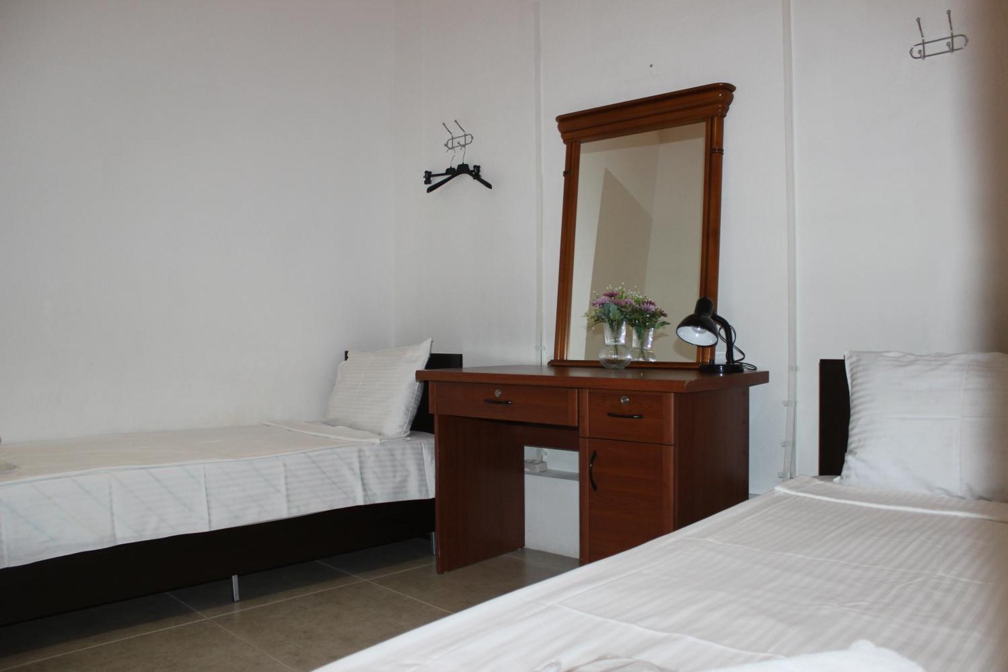 Hostel Near The Square Tbilisi Exterior foto