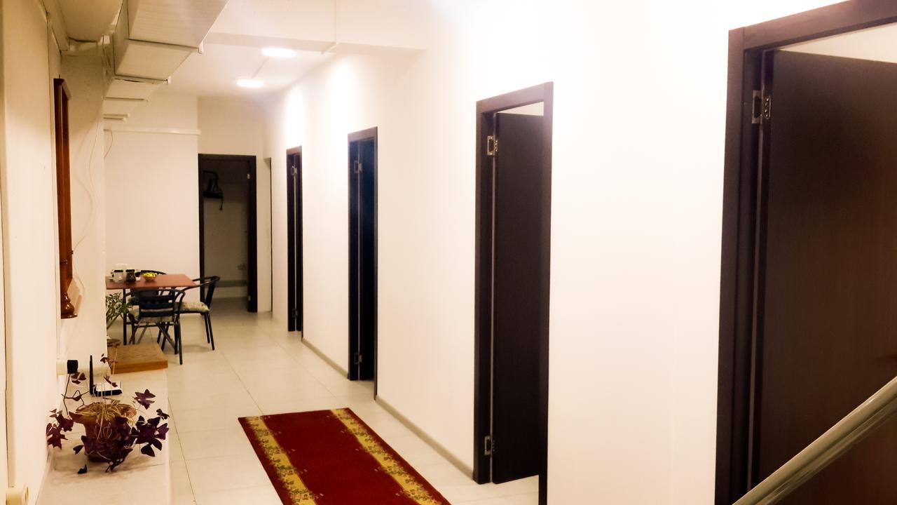 Hostel Near The Square Tbilisi Exterior foto